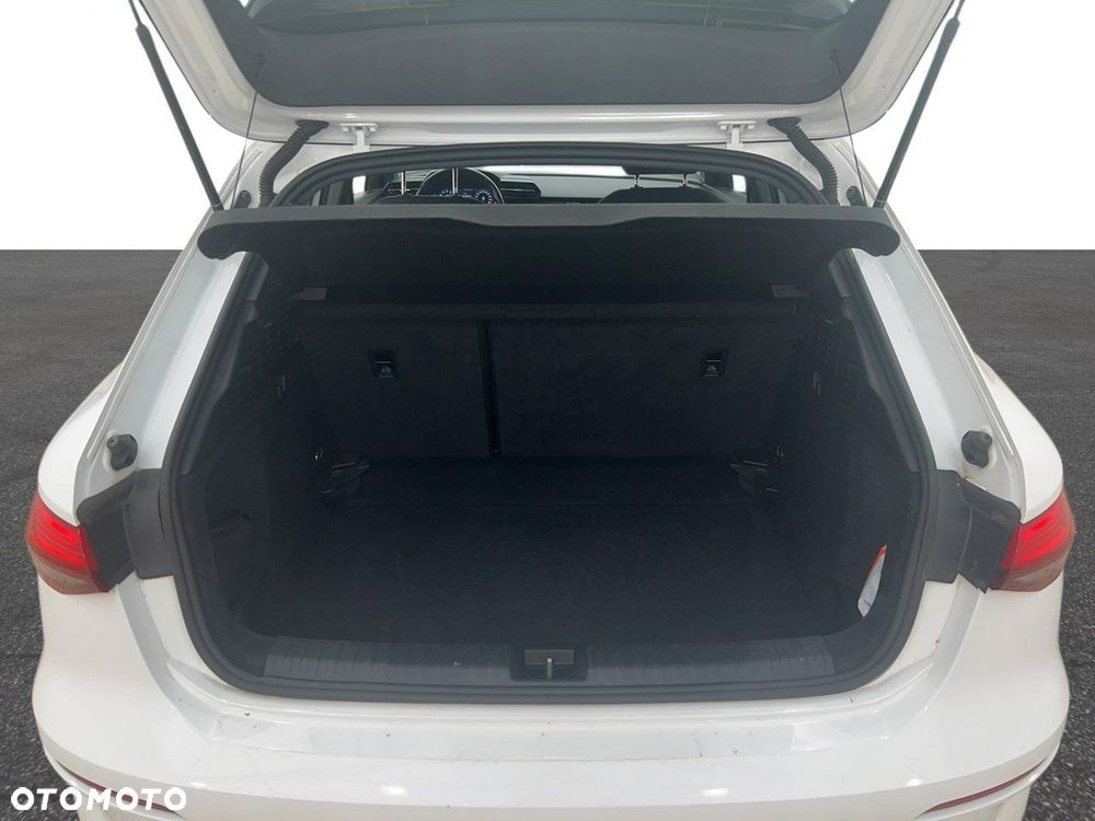 Audi A3 Sportback 35 TFSI mHEV S tronic - 11