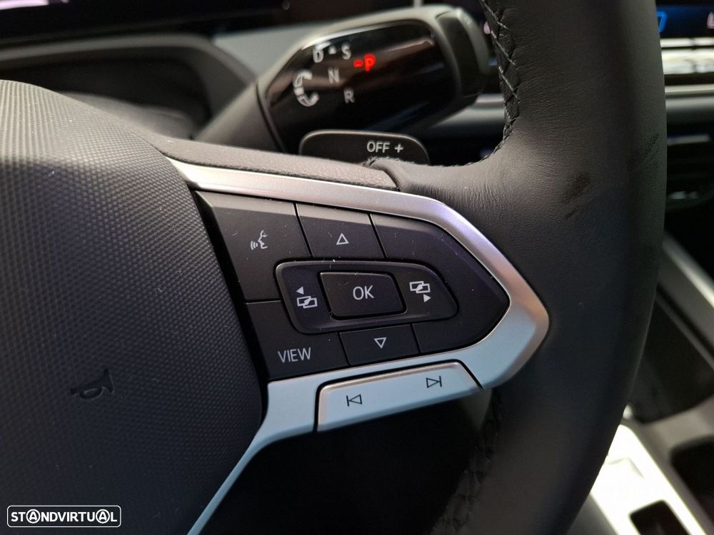 VW Passat Variant 1.5 TSI eHybrid Business DSG - 17