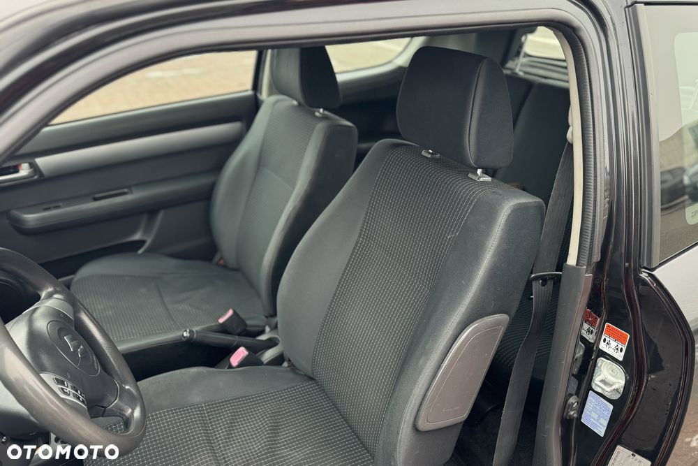 Suzuki Swift - 9