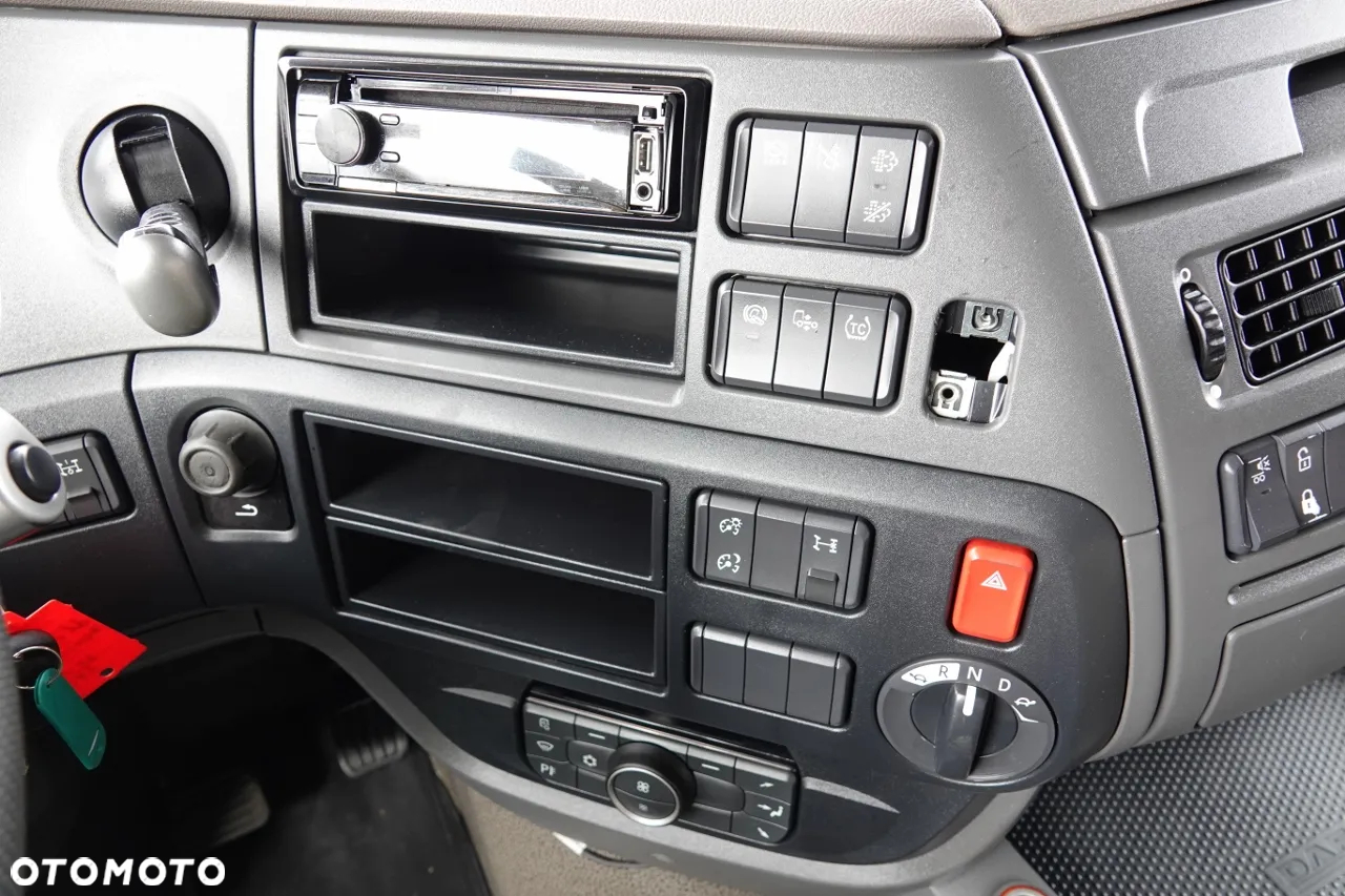 DAF XF 480 / SPACE CAB / 2018 R / SPROWADZONY / PO KONTRAKCIE SERWISOWYM - 28