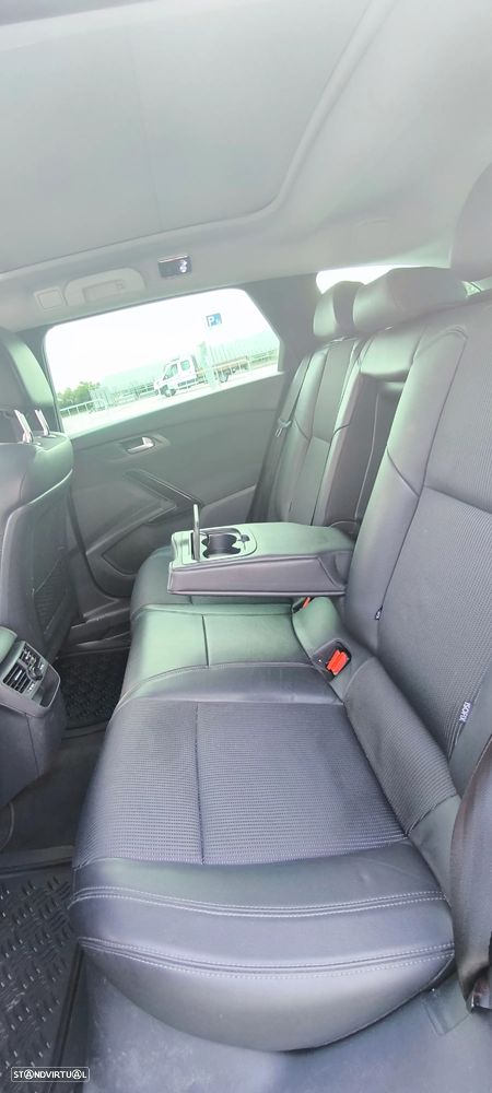 Peugeot 508 SW HDi FAP 140 Allure - 32