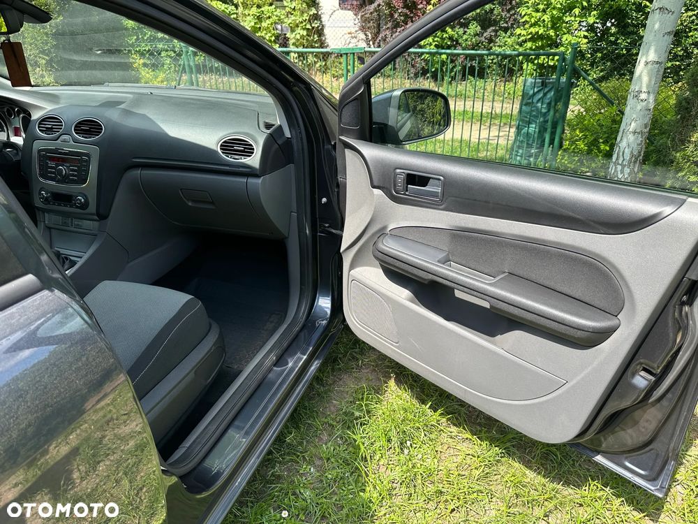 Ford Focus 1.6 Gold X EU5 - 16