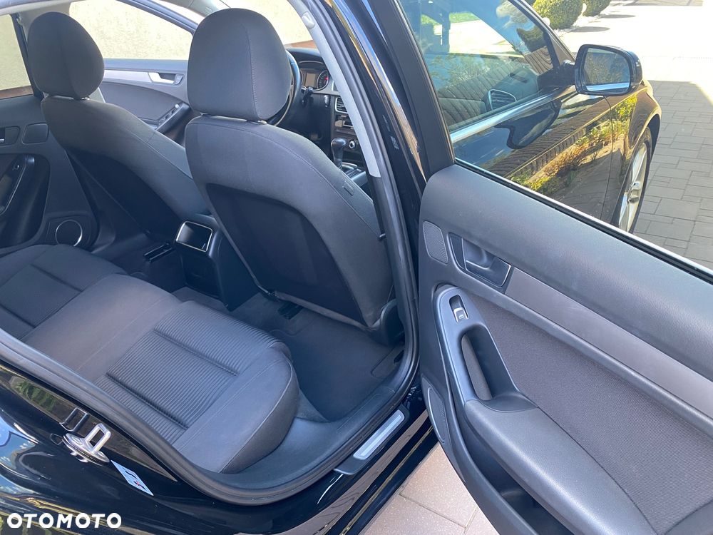 Audi A4 Avant - 27