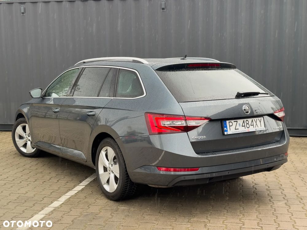Skoda Superb 1.8 TSI Active DSG - 7