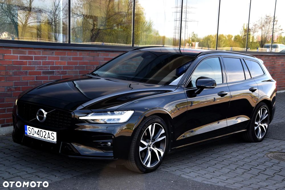 Volvo V60 B4 D R-Design - 17