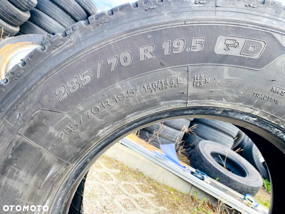 Opona 285/70R19.5 MICHELIN X MULTI D - 4