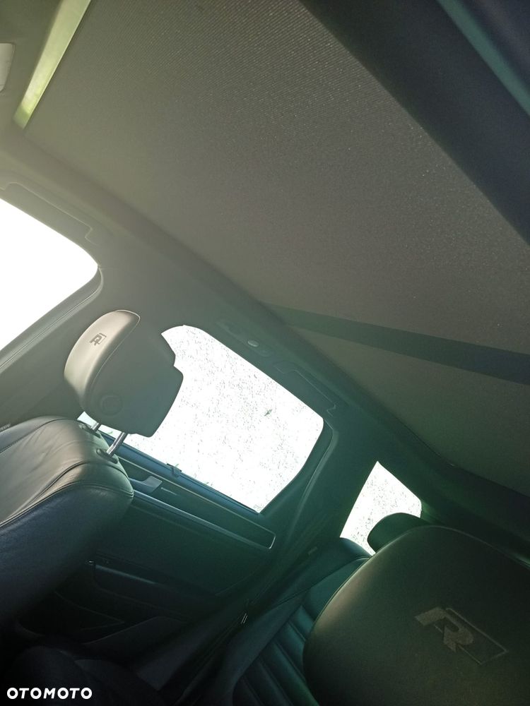 Volkswagen Touareg 3.0 V6 TDI BMT R-Style - 29