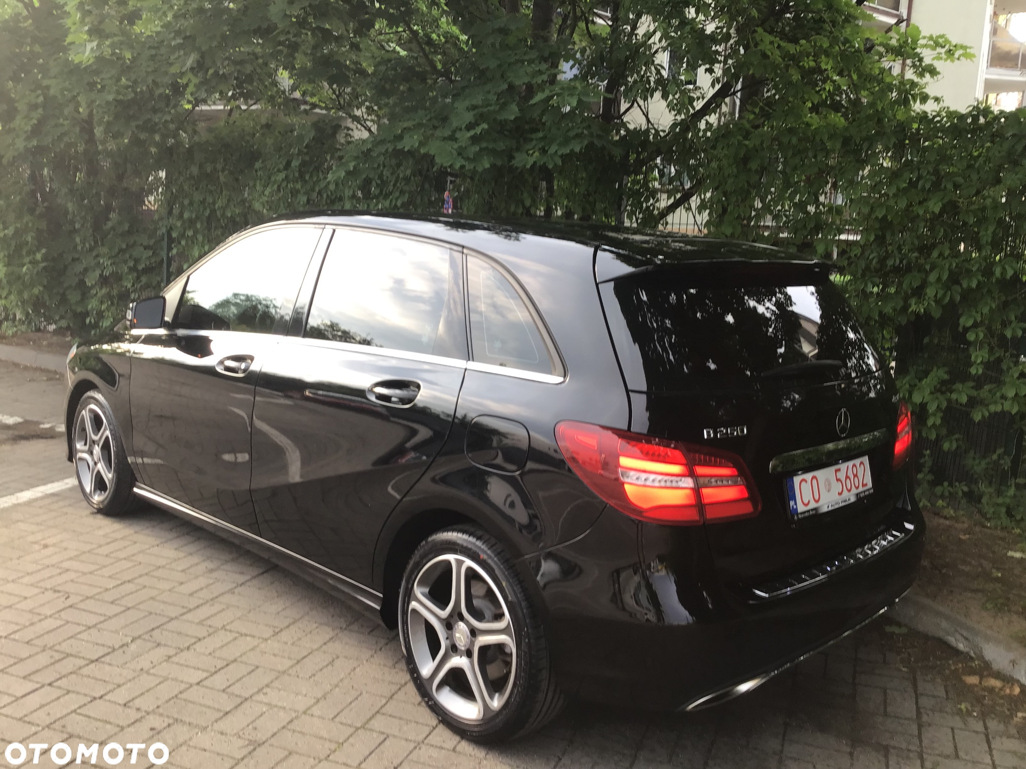 Mercedes-Benz Klasa B 250 4Matic 7G-DCT Edition - 13