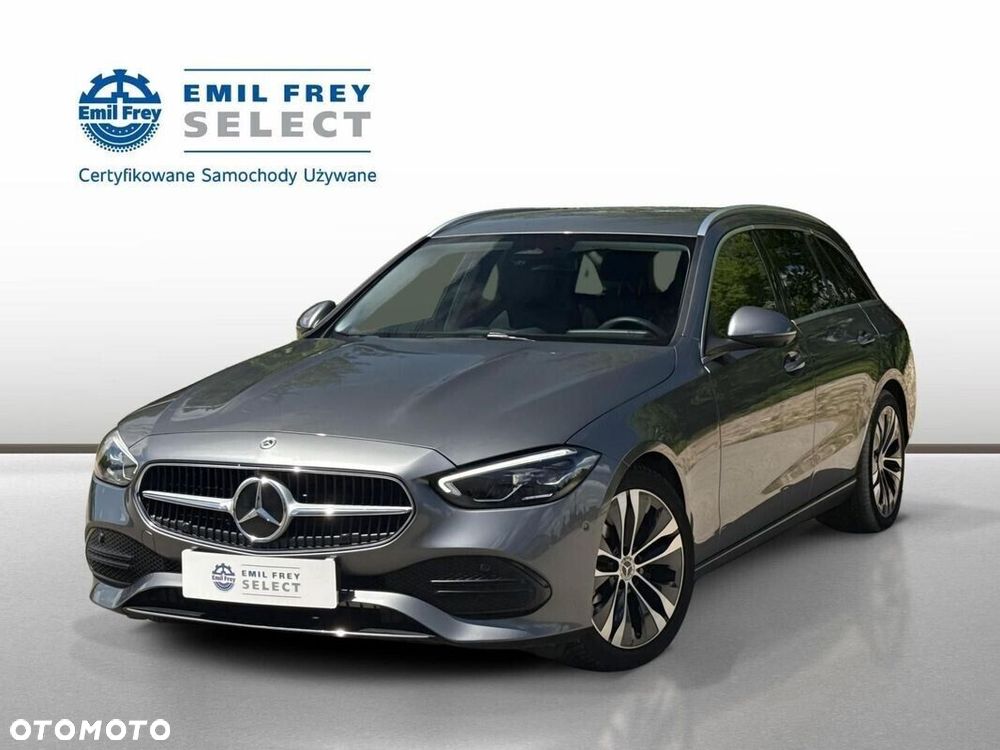 Mercedes-Benz C200 2025 photo 2