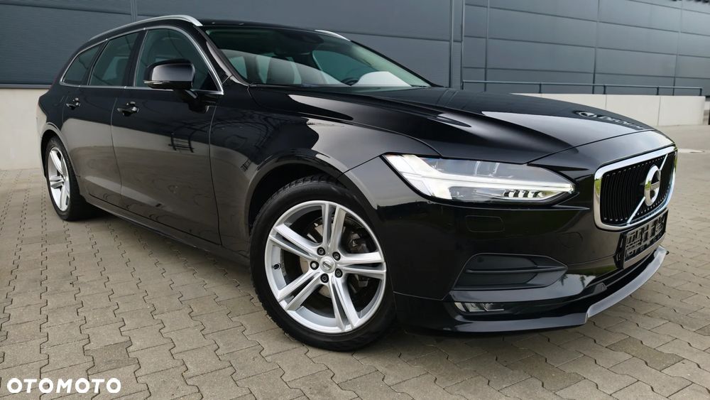 Volvo V90 D4 Geartronic Momentum Pro - 1