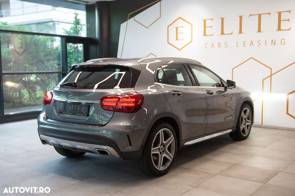 Mercedes-Benz GLA 200 d 4MATIC Aut. - 12