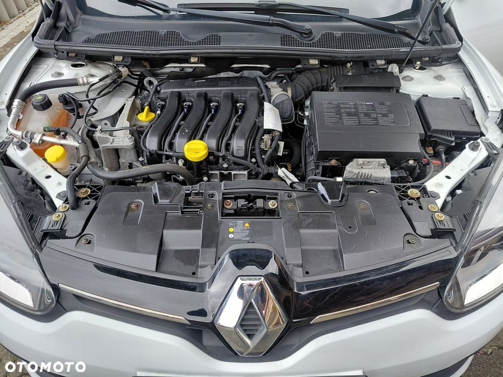 Renault Megane 1.6 16V 110 LIMITED - 11