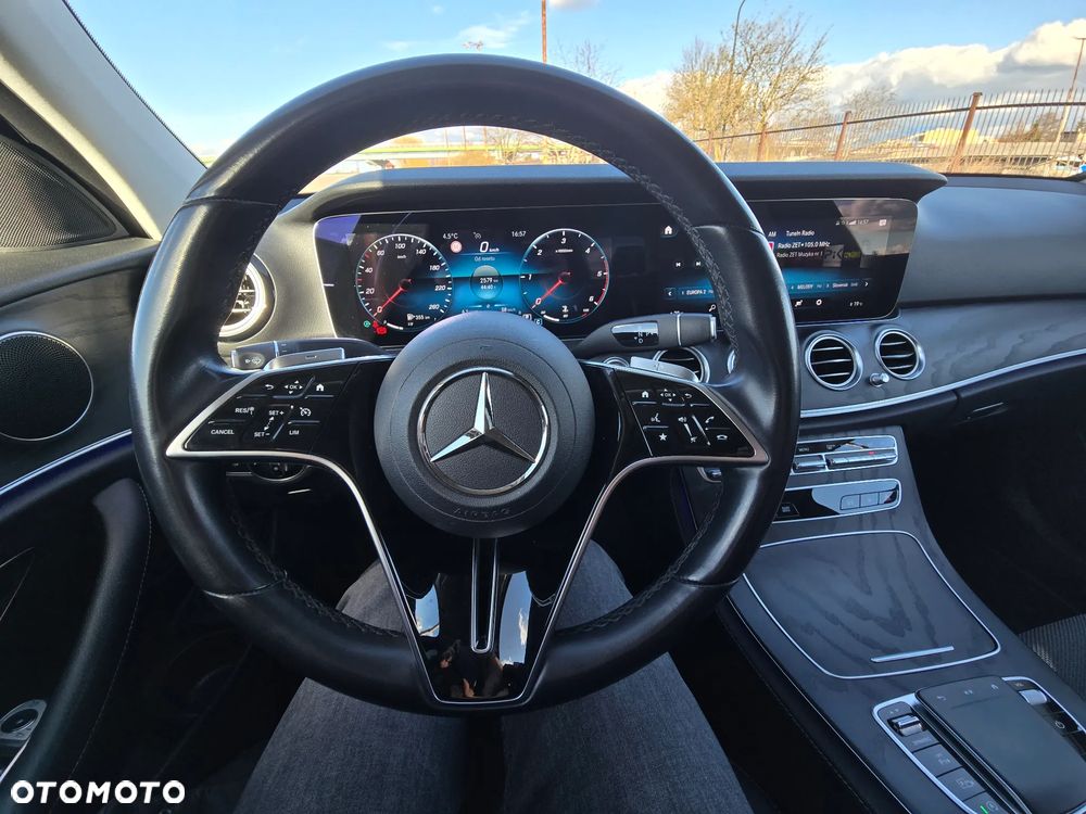 Mercedes-Benz Klasa E 220 d 4-Matic Avantgarde - 15