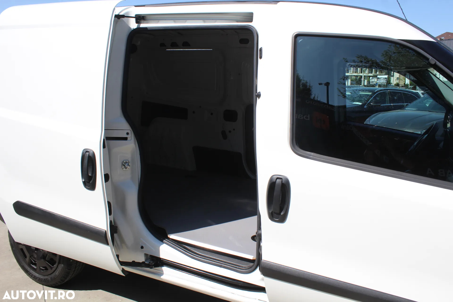 Fiat Doblo Combi 1.3 Mjet Confort - 5
