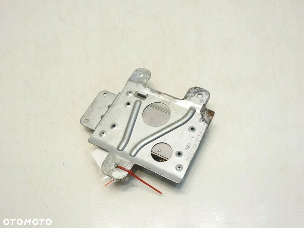 WZMACNIACZ ANTENY MERCEDES R W251 2118200885 - 6