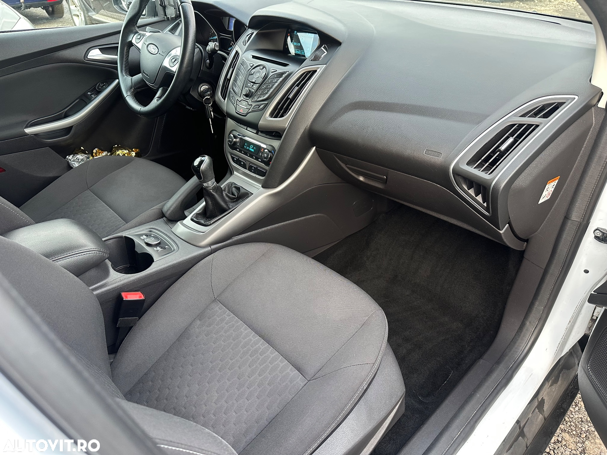 Ford Focus 1.0 EcoBoost Start-Stopp-System Titanium - 5
