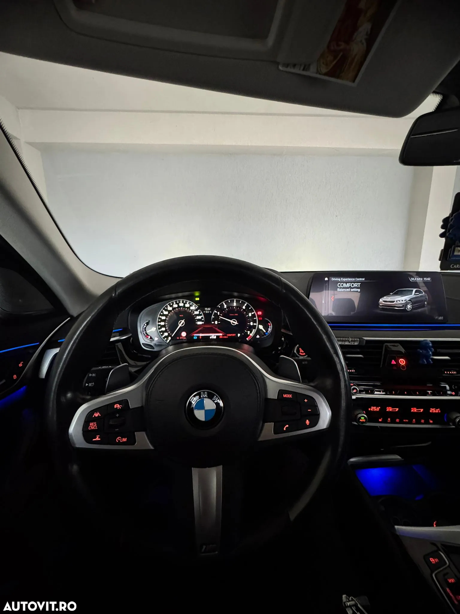 BMW Seria 5 540i xDrive AT - 12