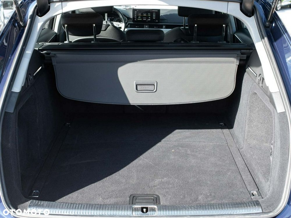 Audi A4 Avant 35 TDI mHEV S tronic - 27