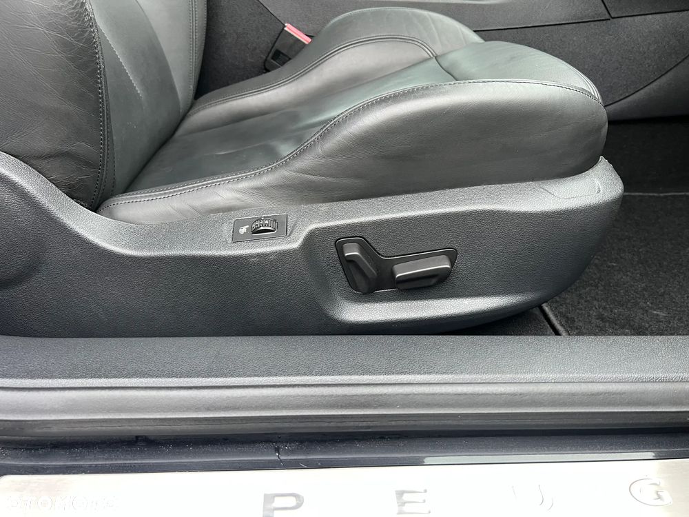 Peugeot RCZ 2.0 HDi - 22