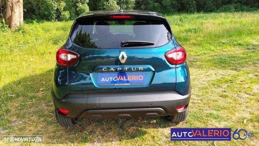 Renault Captur 0.9 TCE Exclusive - 4