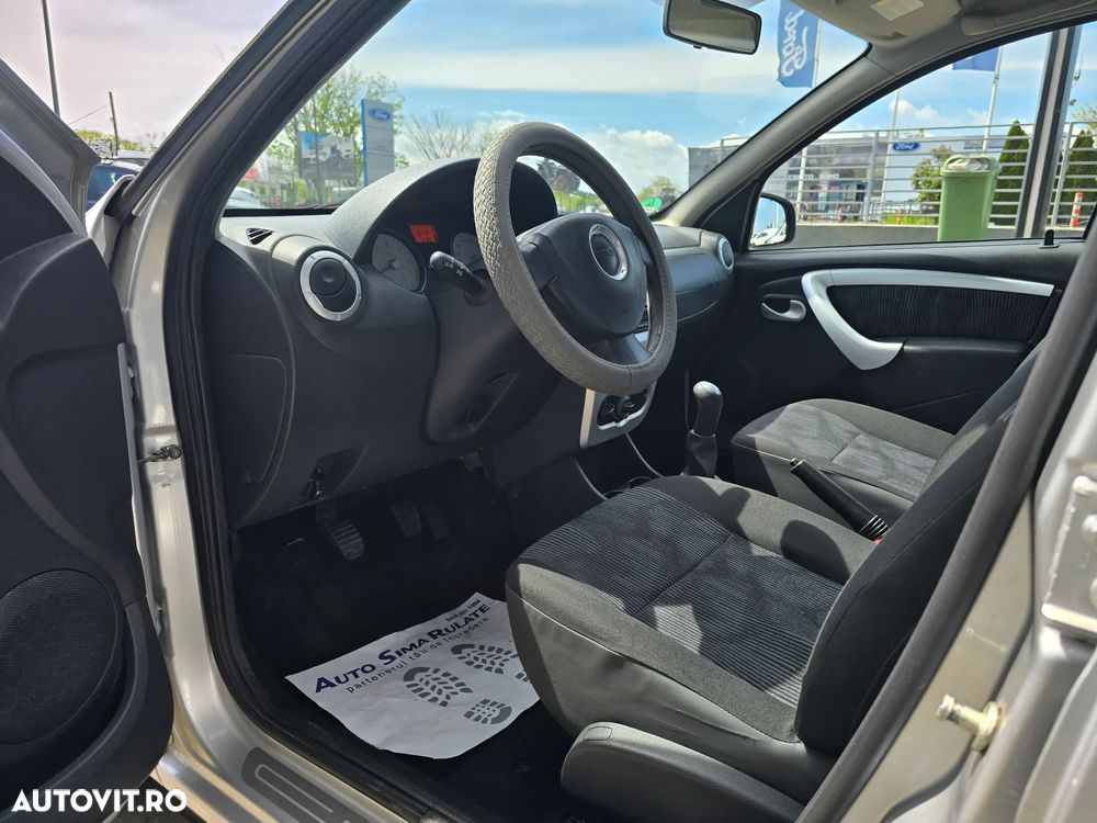 Dacia Sandero 1.4 MPI Laureate - 17