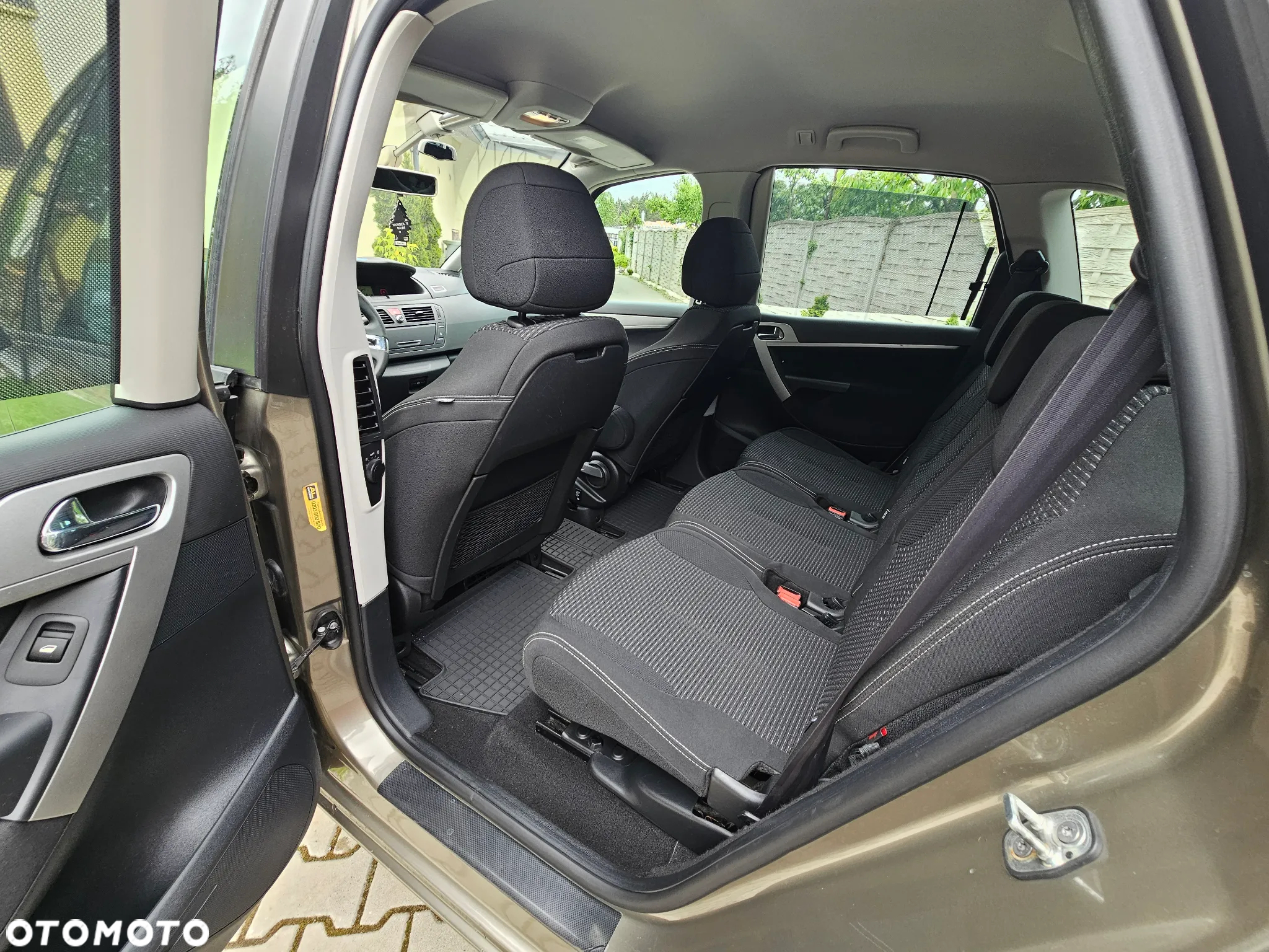 Citroën C4 Picasso 1.6 THP Exclusive - 8