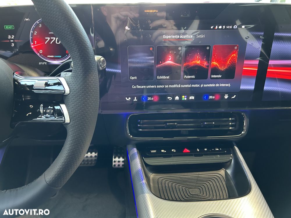 Mercedes-Benz CLA 220 4MATIC Coupe - 17