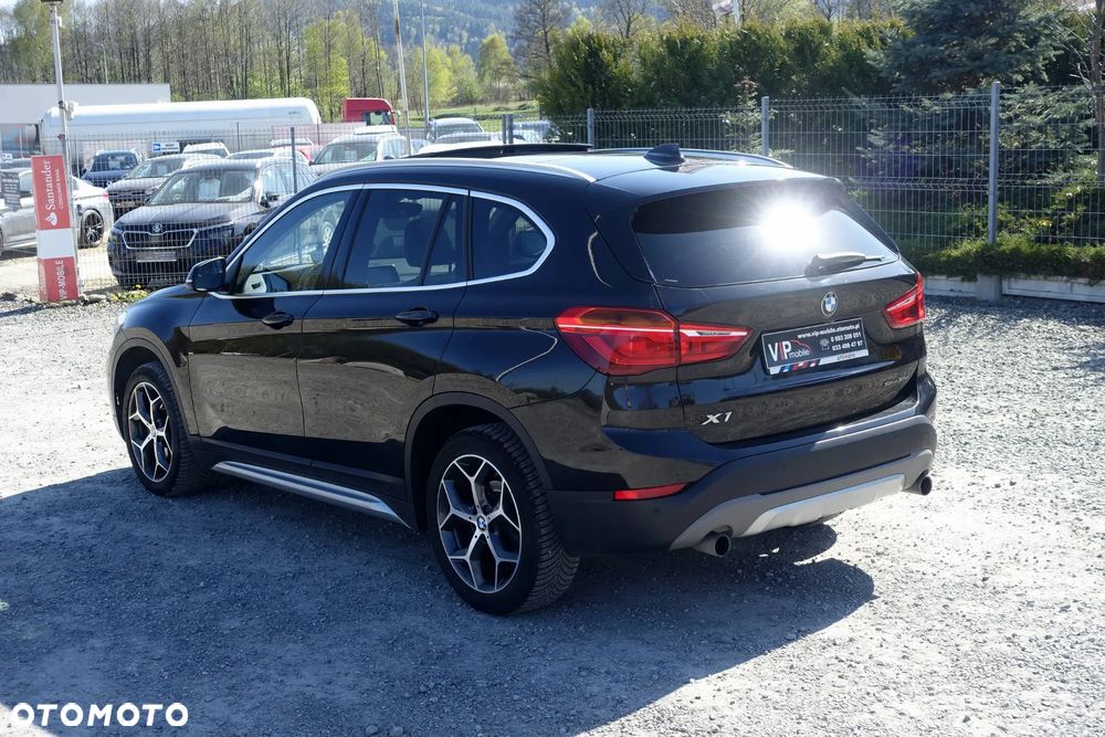 BMW X1 sDrive18d Sport Line - 5