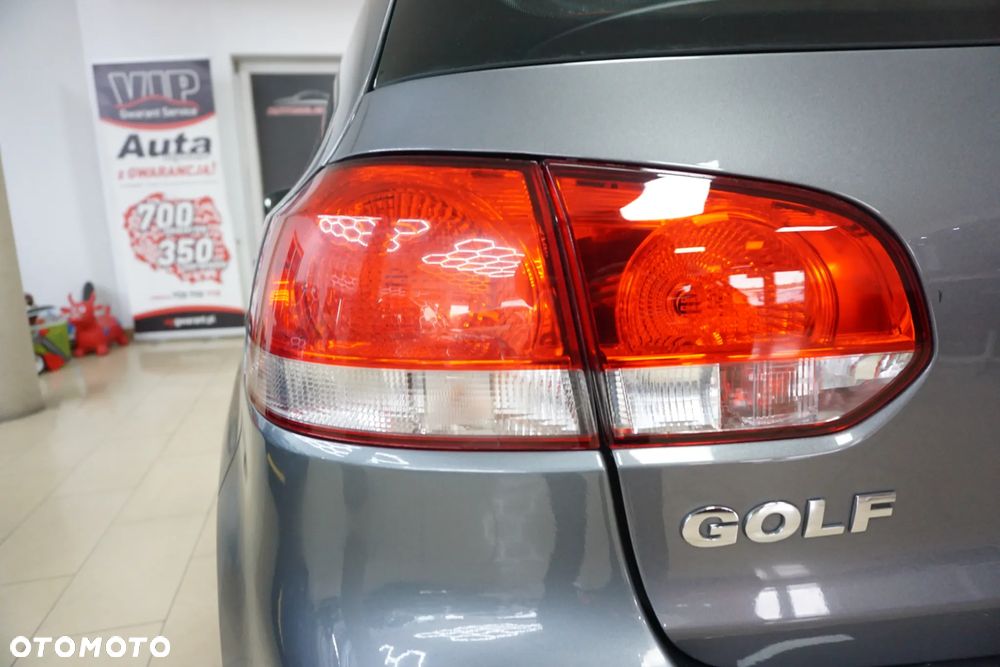 Volkswagen Golf 1.6 TDI DPF DSG Comfortline - 18