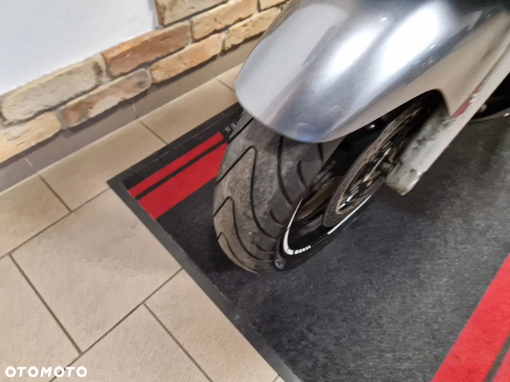 Suzuki GSX-F - Katana - 22
