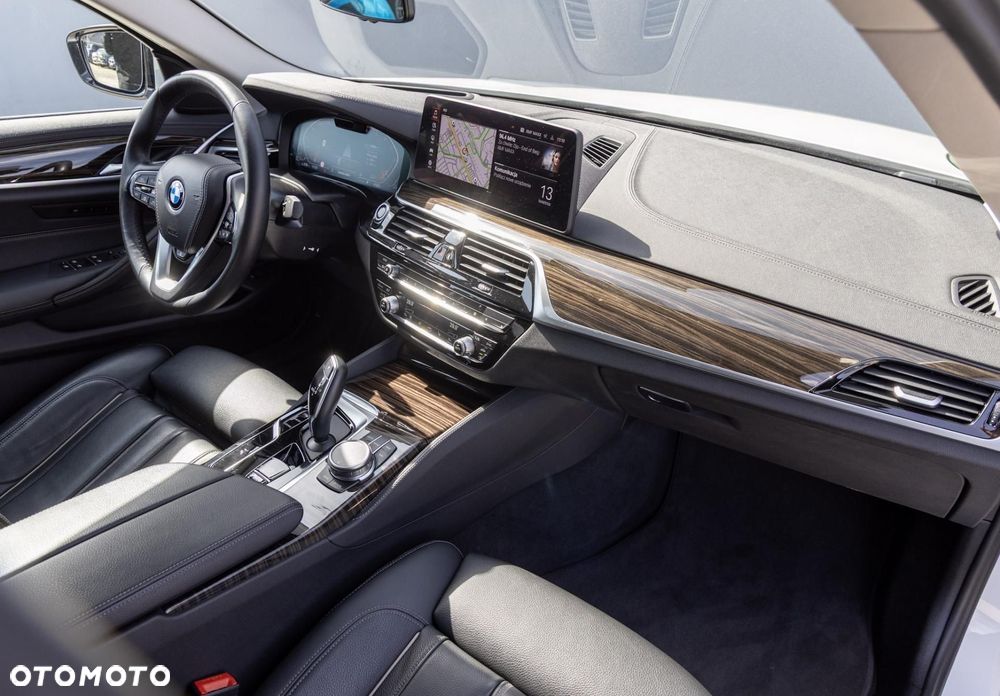 BMW Seria 5 - 10