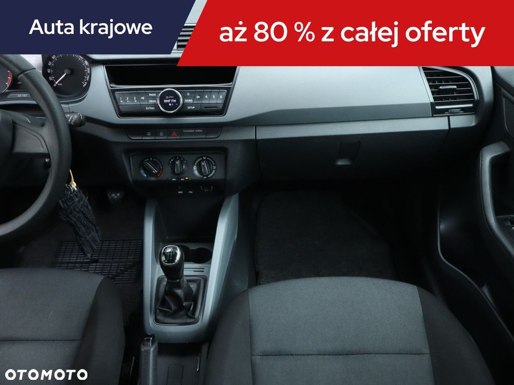 Skoda Fabia - 10