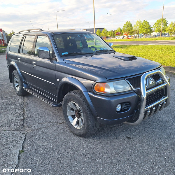 Mitsubishi Pajero Sport 2.5 TDI