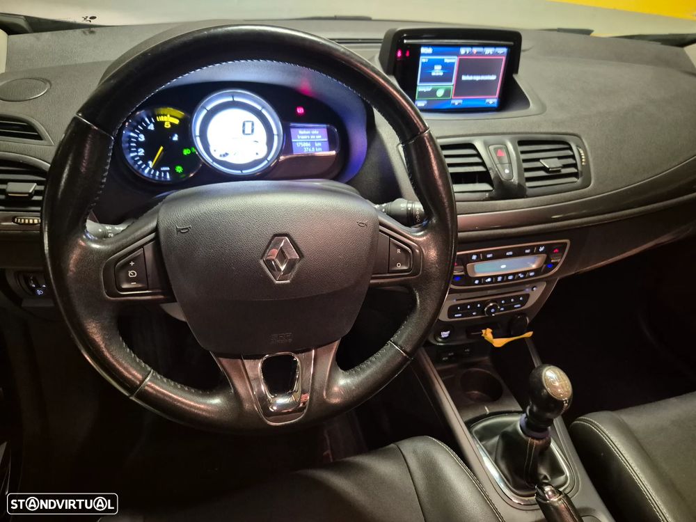 Renault Mégane Sport Tourer ENERGY dCi 110 LIMITED - 16
