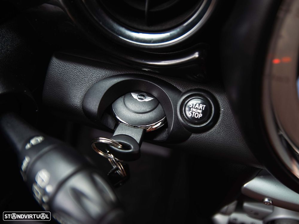 MINI 3 Portas Cooper D - 13
