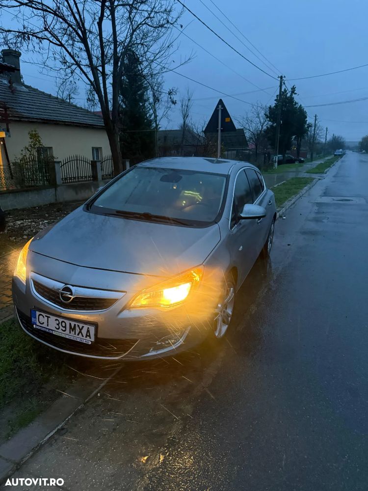 Opel Astra - 2