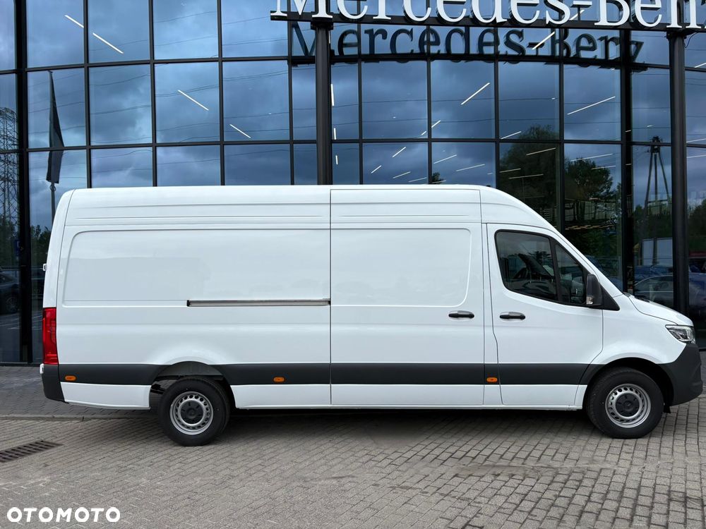 Mercedes-Benz Sprinter - 4