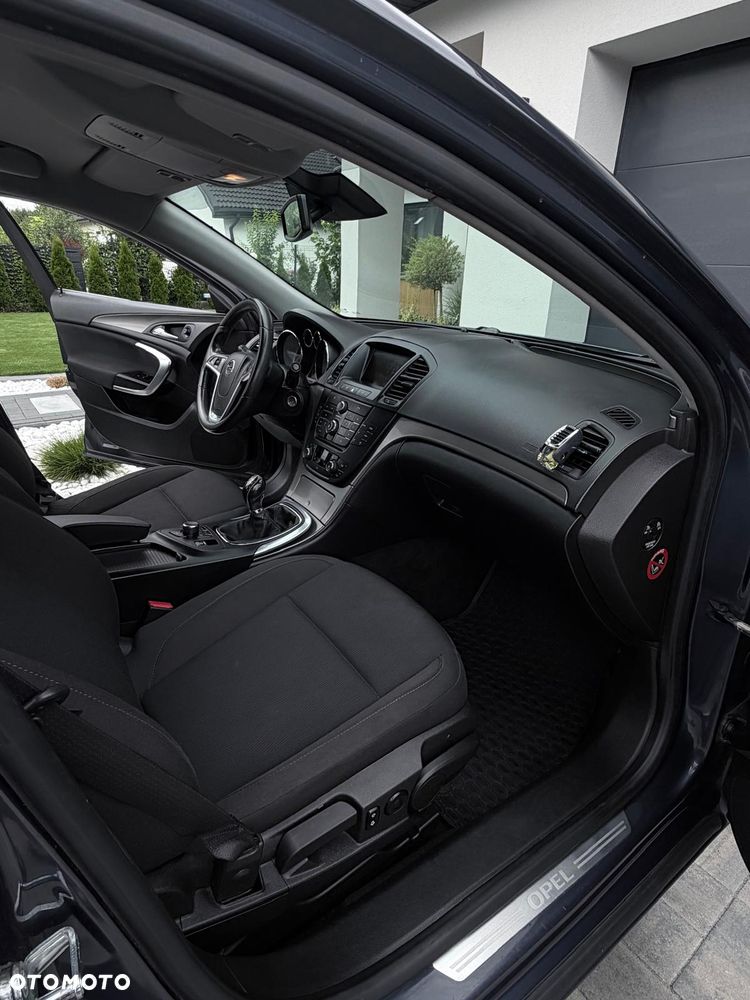 Opel Insignia 1.8 - 18