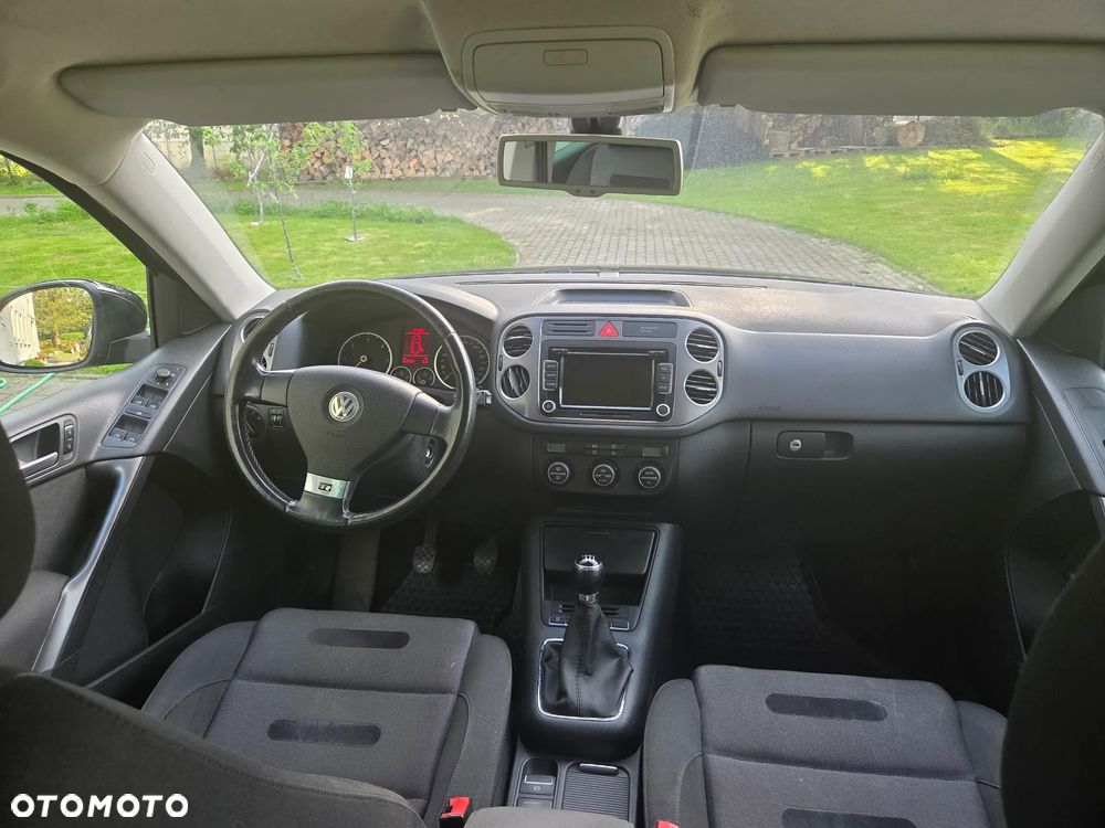 Volkswagen Tiguan - 20