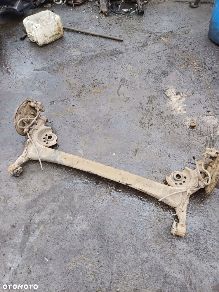 Belka tylna zawieszenia TOYOTA YARIS 1 I 1997-2001 1.3 benzyna abs - 2