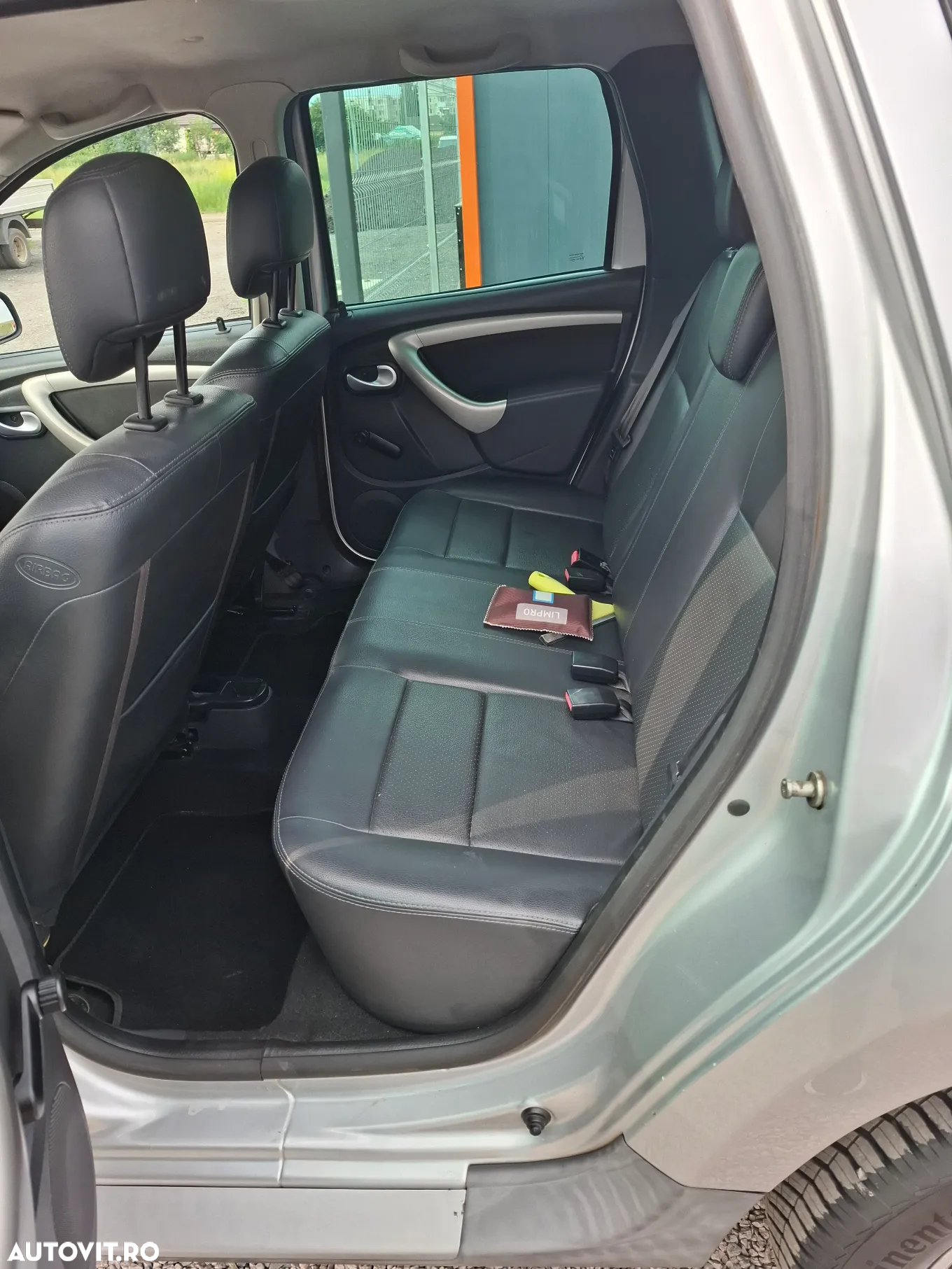 Dacia Duster 1.6 4x2 Prestige - 18