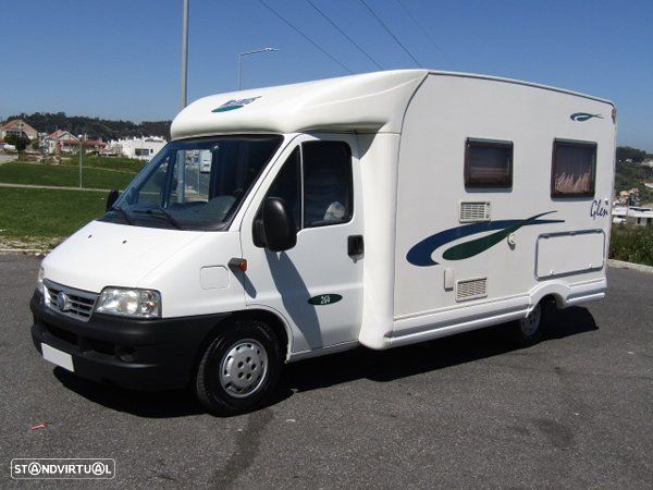 McLouis Glen 264 Cama francesa