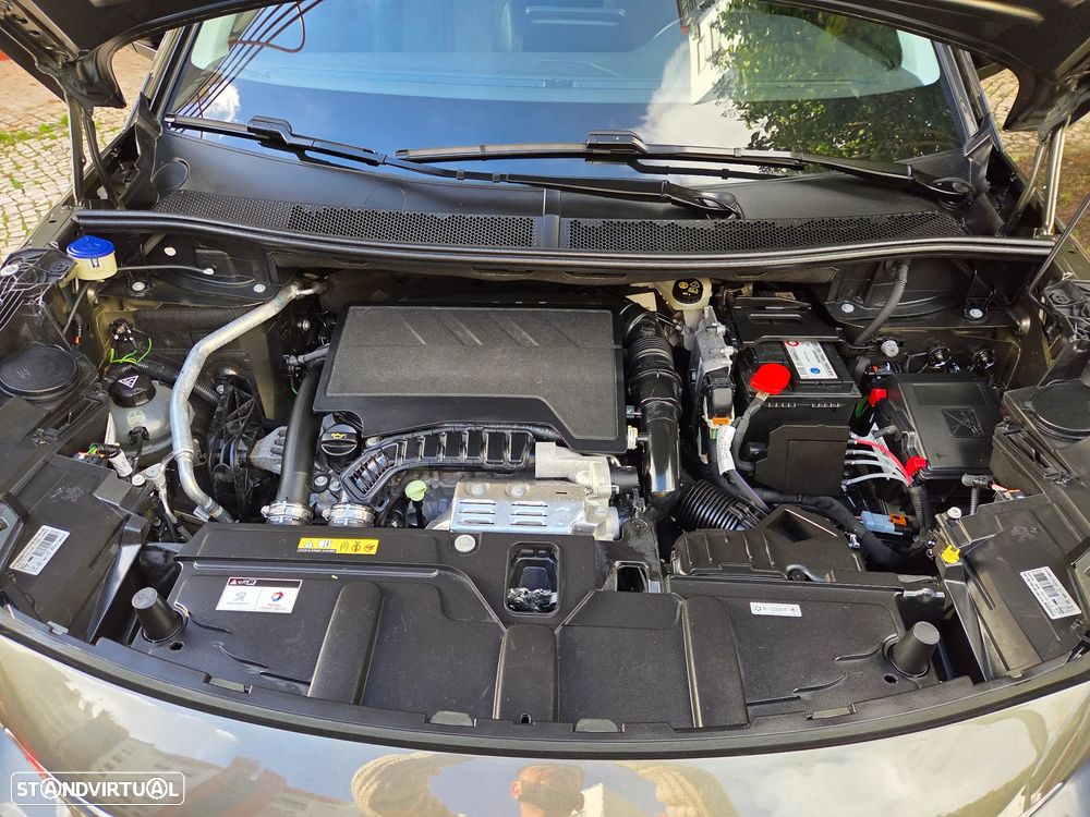 Peugeot 3008 PureTech 130 Stop & Start GPF EAT8 Allure - 52