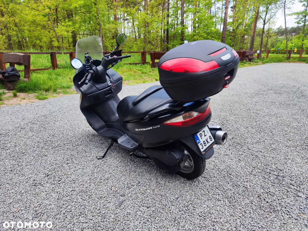 Suzuki Burgman - 5