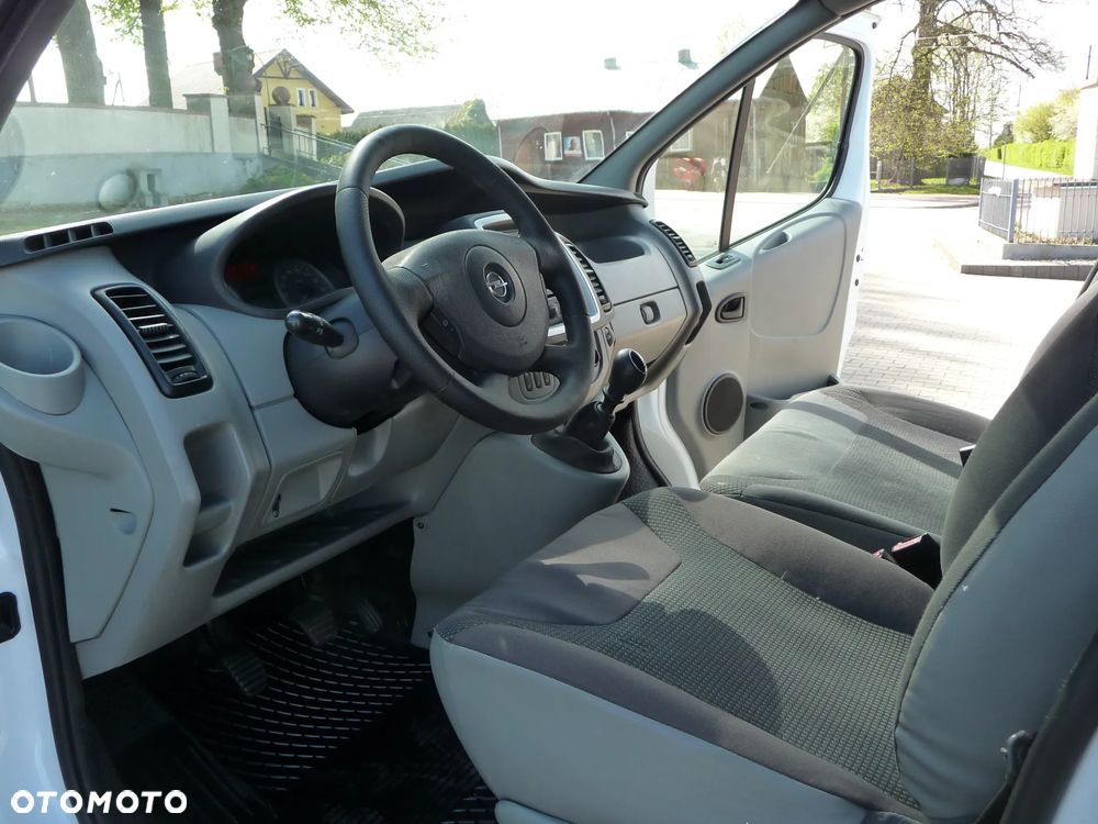 Opel Vivaro - 7