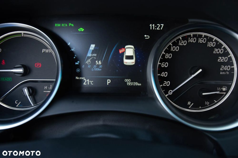 Toyota Camry 2.5 Hybrid Executive CVT - 30
