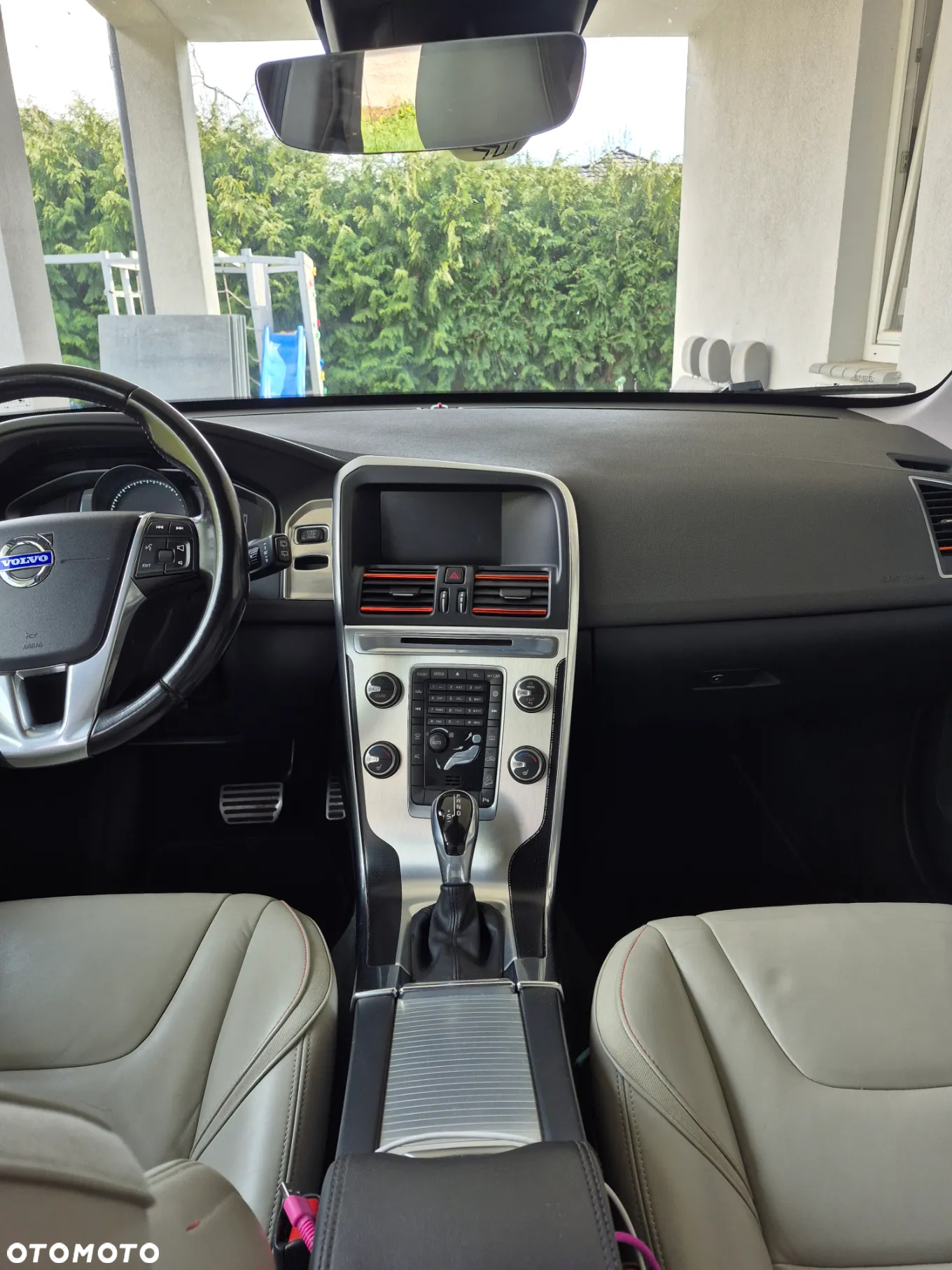 Volvo XC 60 D4 AWD Ocean Race - 9