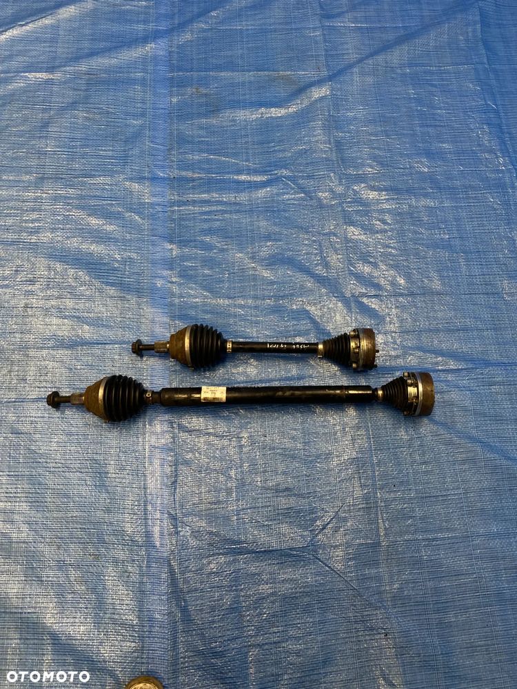 PÓŁOŚ PÓŁ OŚ PRAWY PRAWA LEWY LEWA PRZÓD PRZEDNIA  KRÓTKA DŁUGA  AUDI A3 8V GOLF VII SEAT SKODA 1.4TFSI 1.4TSI 5Q0407271A 5Q0407272C - 1