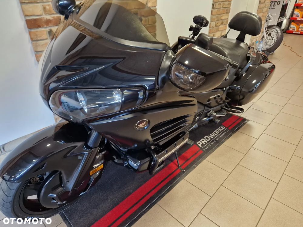 Honda GL - 15