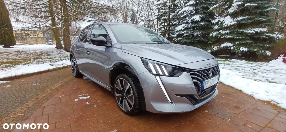 Peugeot 208 Elektromotor 136 GT - 26